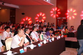 慧聪网清洁行业十大评选颁奖盛典 洗烫服务领域的荣耀见证