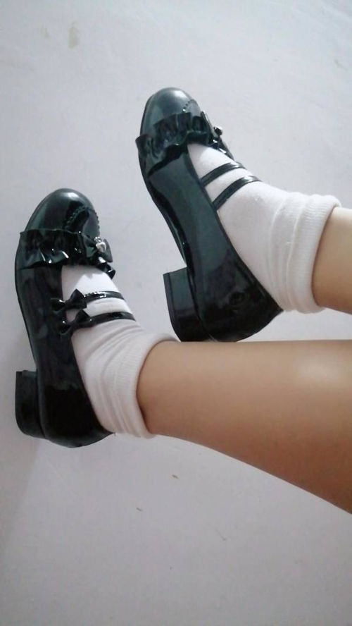 正品验证指南 从“小甜柚”到“厂原”，lo鞋的真伪与洗烫服务解析